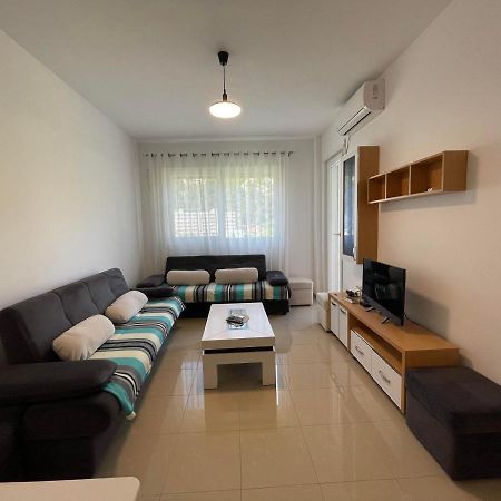 Nimfeum Apartments Shëngjin Eksteriør billede